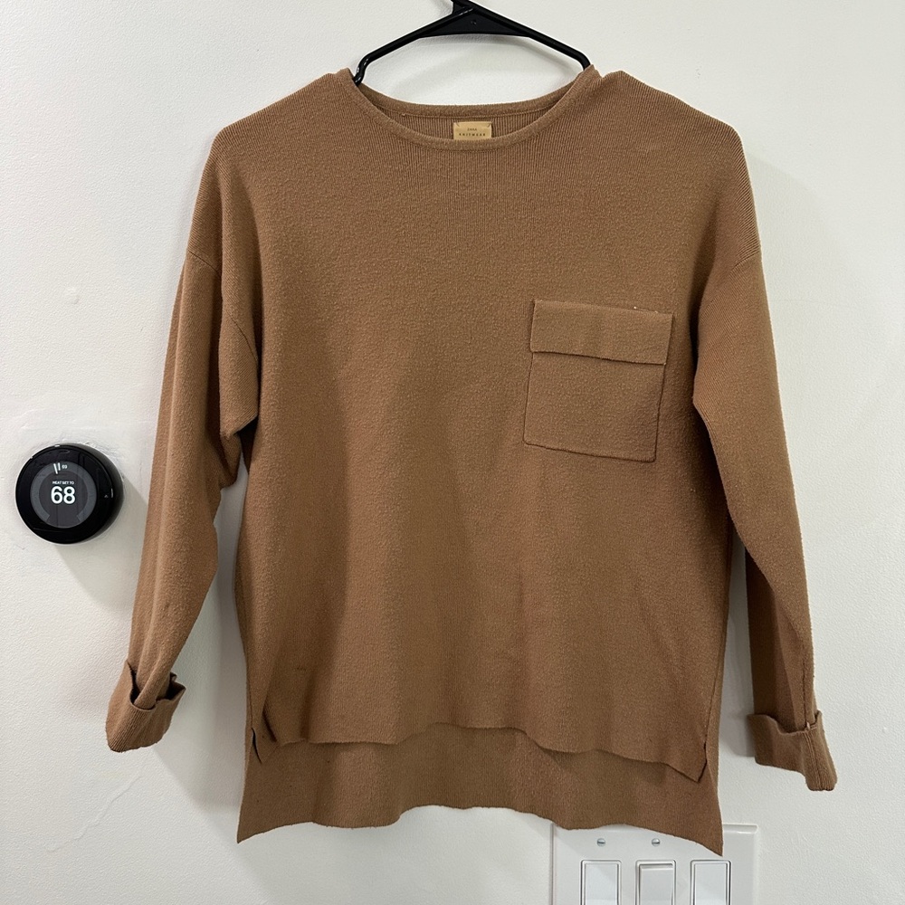 Zara Womens Tan Crewneck Sweater with Pocket